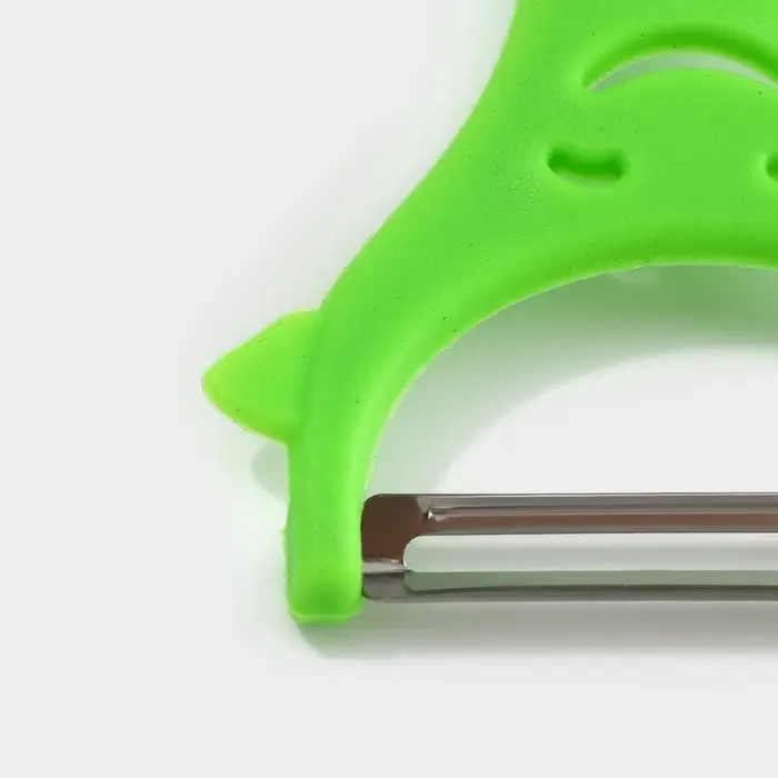 Овощечистка Доляна &laquo;Смайлик&raquo;, 15 см, зелёная