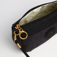 Сумка женская кросс-боди на молнии, цвет чёрный Сумка женская кросс-боди на молнии, цвет чёрный