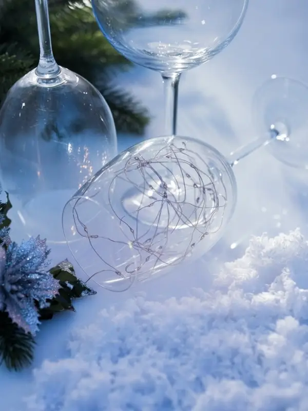 Гирлянда &laquo;Нить&raquo; 3 м, роса. IP20, серебристая нить. 30 LED, от батареек AG13&times;3, 3 режима, свечение белое