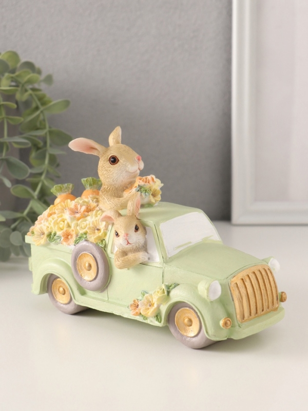 Сувенир полистоун "Зайчики в грузовике с цветами и морковью в кузове" 16х7,5х11,5 см