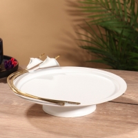 Фруктовница "Белые цветы каллы" белая с золотом нержавеющая сталь 25х26х7,5 см