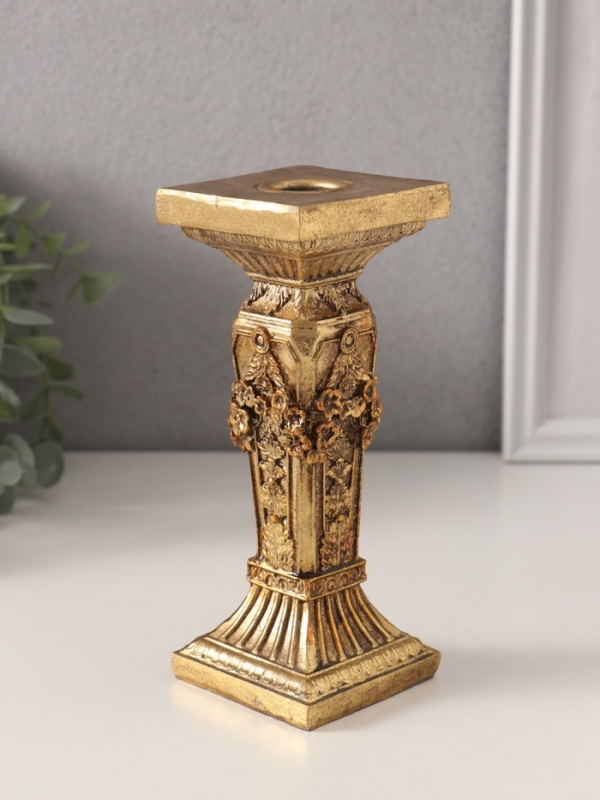 Подсвечник полистоун на 1 свечу "Римская колонна с цветами" состаренное золото 7х7х17 см