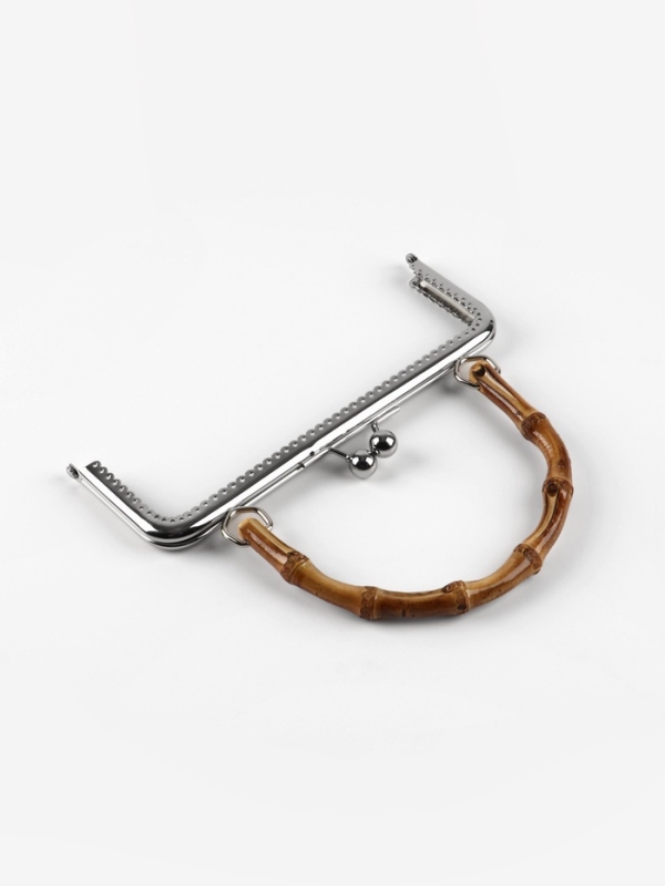 Фермуар пришивной, 21×9.5 см, с бамбуковой ручкой d=11×15.5 см, коричневый, серебристый Фермуар пришивной, 21×9.5 см, с бамбуковой ручкой d=11×15.5 см, коричневый, серебристый