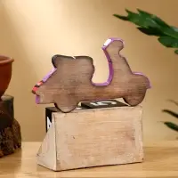 Календарь настольный &laquo;Мопед&raquo;, 14&times;5.5&times;14.5 см, дерево, фиолетовый