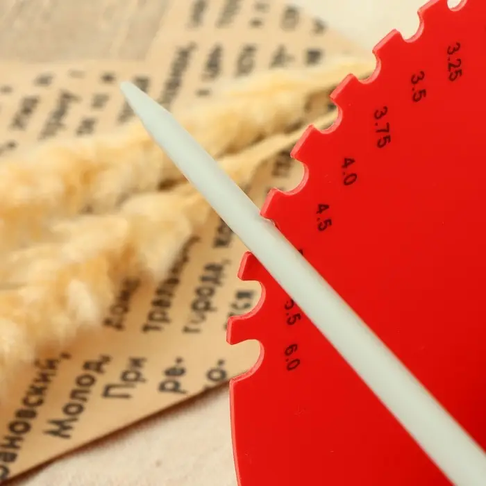 Линейка для определения размера спиц для вязания &laquo;Яблочко&raquo;, 11&times;9 см