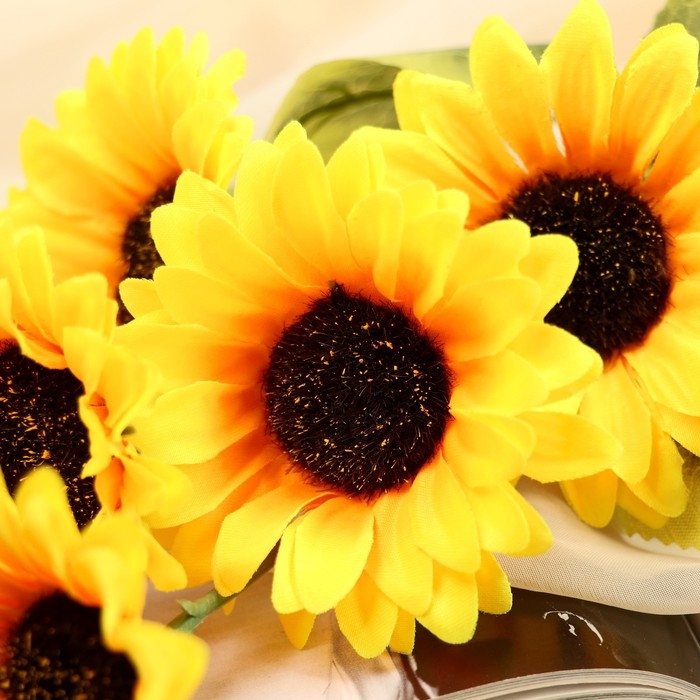 Цветы искусственные Цветы искусственные "Пять подсолнухов" 9х53 см