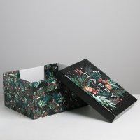 Коробка подарочная новогодняя складная «Волшебного нового года», 31,2 х 25,6 х 16,1 см, Новый год Коробка подарочная новогодняя складная «Волшебного нового года», 31,2 х 25,6 х 16,1 см, Новый год