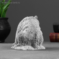 Сувенир "Медведь бурый с рыбой" 10см