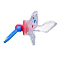 Соска - пустышка силиконовая ортодонтическая &laquo;Зайка&raquo;, от 12 мес., с колпачком, цвет синий/красный