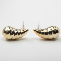 Серьги пластик &laquo;Капля&raquo; вибрация, цвет золото