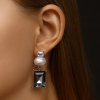 Серьги с жемчугом &laquo;Бусина&raquo; графиня, цвет бело-серый в серебре