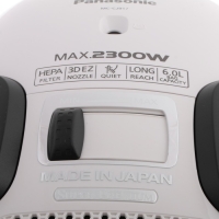 Пылесос PANASONIC MC-CJ917W, мешок, 2300 Вт, 6 л, 60 дБ, шнур 7 м, белый Пылесос PANASONIC MC-CJ917W, мешок, 2300 Вт, 6 л, 60 дБ, шнур 7 м, белый