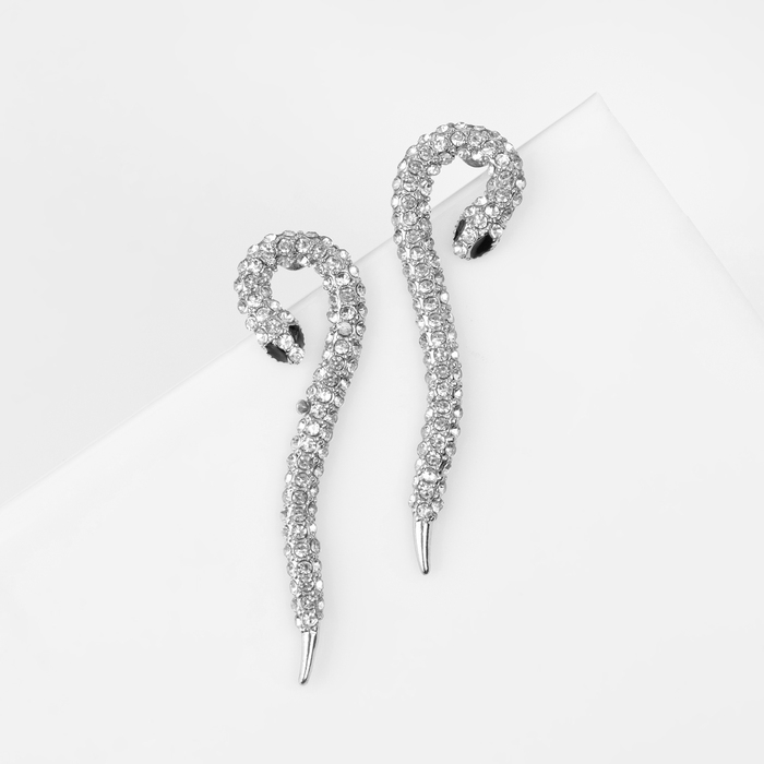 Новый год! Символ года 2025! Серьги со стразами &laquo;Змея&raquo;, элемент, цвет белый в серебре