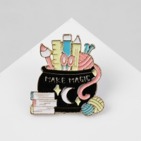 Значок &laquo;Рукоделие&raquo;, цветной в золоте