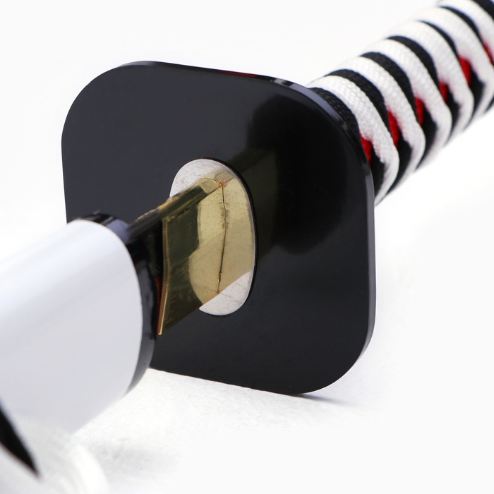 Сувенирное оружие &laquo;Катана Риота&raquo; 103 см, белые ножны