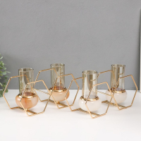 Подсвечник металл, стекло на 2 свечи "Шестигранники" белый с золотом 15,5х26,5х10,5 см Подсвечник металл, стекло на 2 свечи "Шестигранники" белый с золотом 15,5х26,5х10,5 см