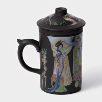 Кружка керамическая с крышкой и ситом &laquo;Девушка с книгой&raquo;, 350 мл
