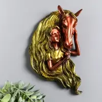 Панно "Девушка с лошадью" 20,5х13,5х4,5 см