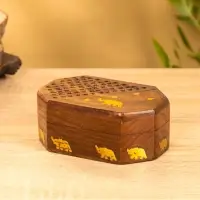 Шкатулка резная "Слоник в саду" 15х10х5 см, дерево шишам