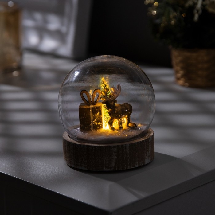 Светодиодная фигура &laquo;Шар с оленем&raquo; 8 &times; 8.5 &times; 8 см, дерево, пластик, батарейки AG13х3 (в комплекте), свечение тёплое белое