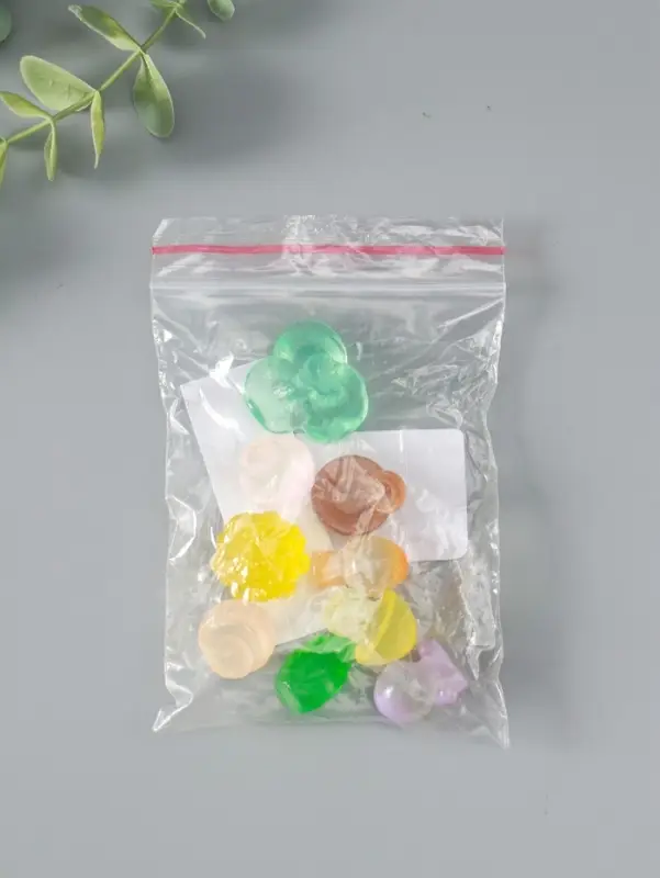 Сувенир эпоксидная смола флюоресцентный "Грибочки" набор 9 шт 1х2,4 см