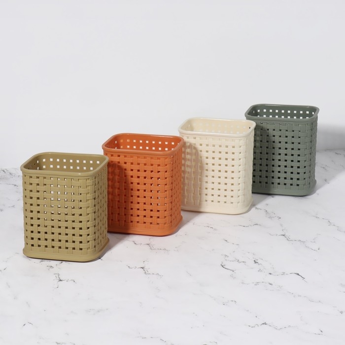 Органайзер - подставка для хранения маникюрных/косметических принадлежностей, 10 × 7 × 11 см, цвет МИКС Органайзер - подставка для хранения маникюрных/косметических принадлежностей, 10 × 7 × 11 см, цвет МИКС