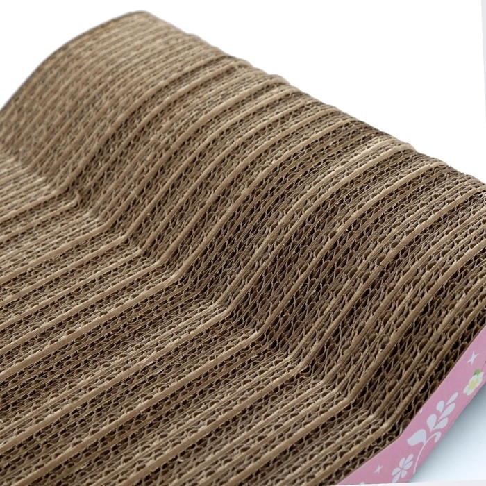 Когтеточка из картона «Маникюрный салончик», 45 × 20 × 3 см Когтеточка из картона «Маникюрный салончик», 45 × 20 × 3 см