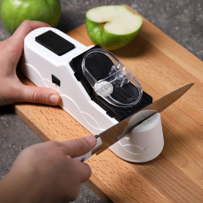 Ножеточка Luazon LTE-02, электрическая, для ножей/ножниц/отверток, 60 Вт, USB, белая Ножеточка Luazon LTE-02, электрическая, для ножей/ножниц/отверток, 60 Вт, USB, белая