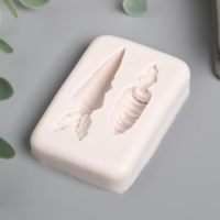 Молд силикон "Морковки" 2 предмета 1,2х4х6 см Молд силикон "Морковки" 2 предмета 1,2х4х6 см