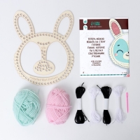 Набор для творчества «Волшебное плетение. Зайчик» Набор для творчества «Волшебное плетение. Зайчик»