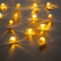 Гирлянда «Нить» 2 м роса с насадками «Тыква», IP20, серебристая нить, 20 LED, свечение тёплое белое, 2 режима, ААх2 Гирлянда «Нить» 2 м роса с насадками «Тыква», IP20, серебристая нить, 20 LED, свечение тёплое белое, 2 режима, ААх2