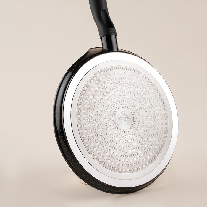 Сковорода блинная алюминиевая с антипригарным покрытием SL Home, d=24 см, h=1,6 см, индукция, цвет чёрный Сковорода блинная алюминиевая с антипригарным покрытием SL Home, d=24 см, h=1,6 см, индукция, цвет чёрный