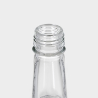 Бутылка стеклянная для соуса и масла «Олива», 700 мл Бутылка стеклянная для соуса и масла «Олива», 700 мл