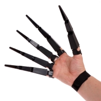 Игрушка &laquo;Когти ужаса&raquo;