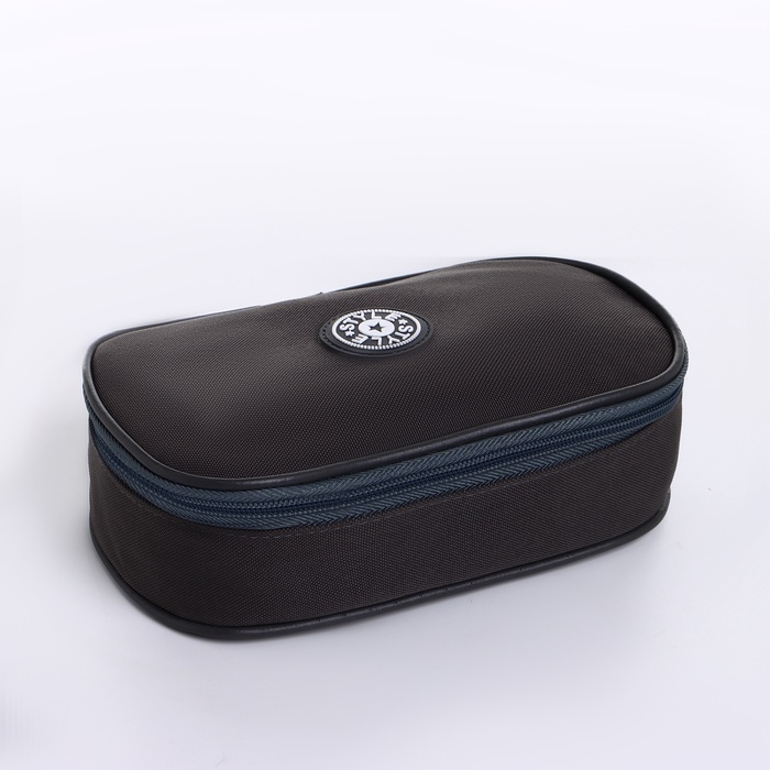 Косметичка на молнии, цвет серый