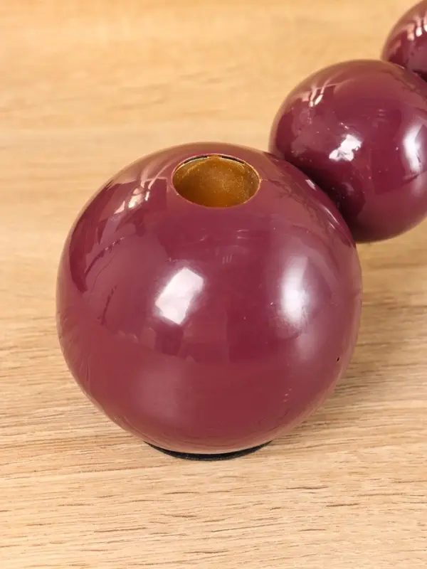 Подсвечник на 3 свечи &laquo;Бусы&raquo;, с 7 сферами, 44&times;8&times;8 см, баклажановый