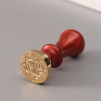 Печать для сургуча с пластиковой ручкой "Буква D на вензеле" 2,5х2,5х6,3 см