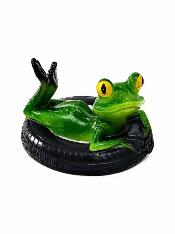 Садовая фигура 14 х 13 х 9,5 см "Лягушка на шине" Водоплавающая