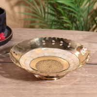 Блюдо сервировочное "Жар-Птица" латунь с перламутром 19,5х19,5х5,5 см