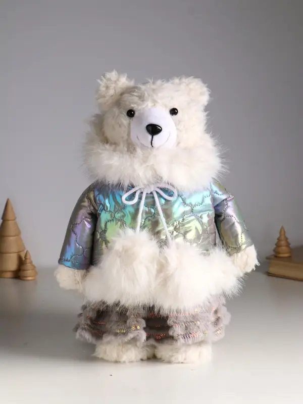 Кукла интерьерная "Медведица в серебристом пуховике" раздвижная 37-65 см 23х16х37 см