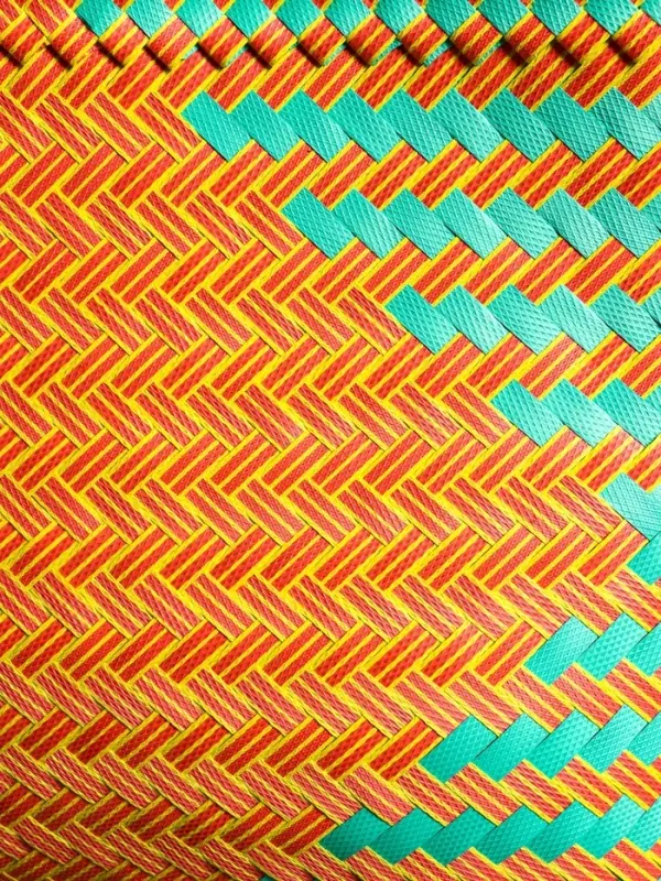 Сумка плетёная, 30&times;15&times;35 см, пластик, бирюзовый-жёлтая