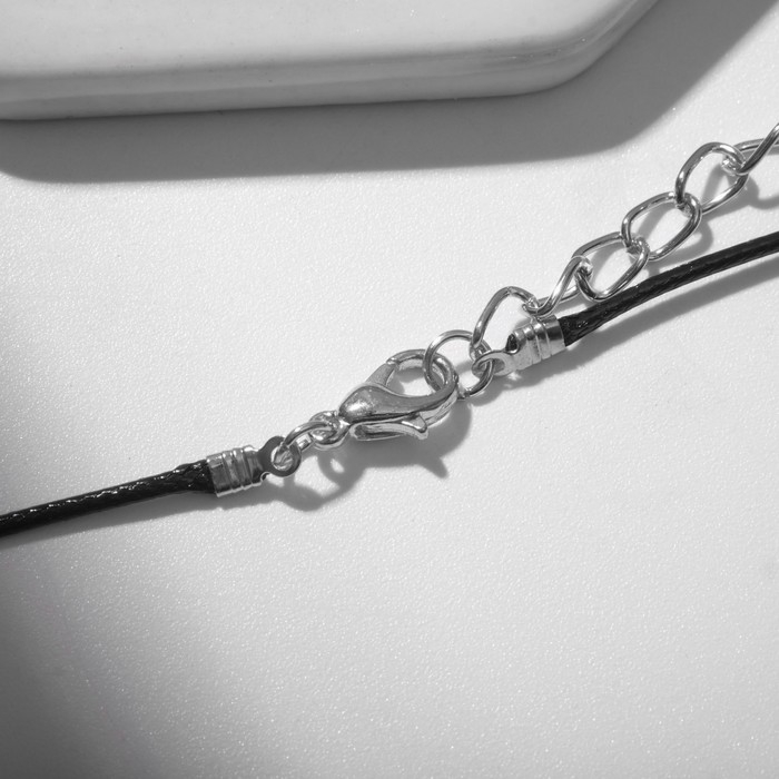 Кулон на шнурке &laquo;Чёрная ночь&raquo; сердечко в обрамлении, цвет белый в серебре на чёрном шнурке, 35 см