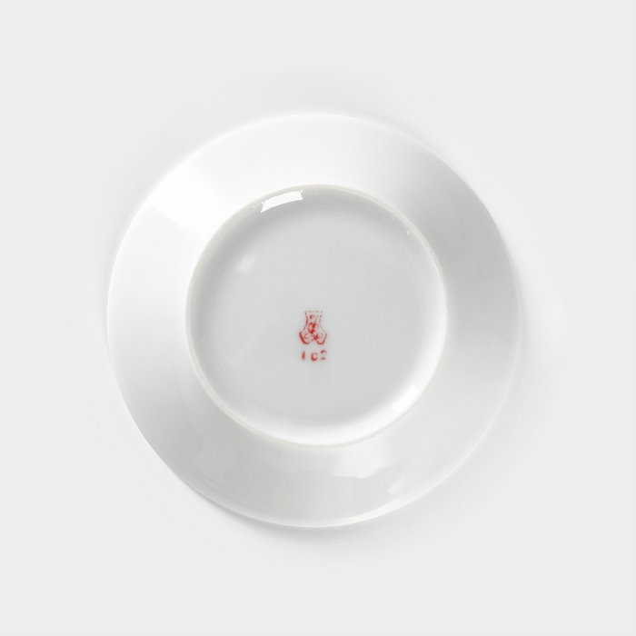 Блюдце фарфоровое &laquo;Стрекоза&raquo;, d=14 см, цвет белый