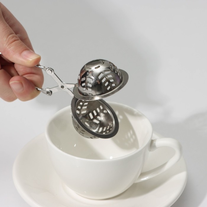 Ситечко для чая Доляна &laquo;Ёлочка&raquo;, 16,5 см, цвет серебристый