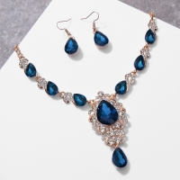 Набор 2 предмета: серьги, колье &laquo;Вернисаж&raquo; сердце и цветы, цвет бело-морской в золоте, 42см