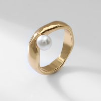 Кольцо с жемчугом &laquo;Тренд&raquo; бусина, цвет золото, размер 17