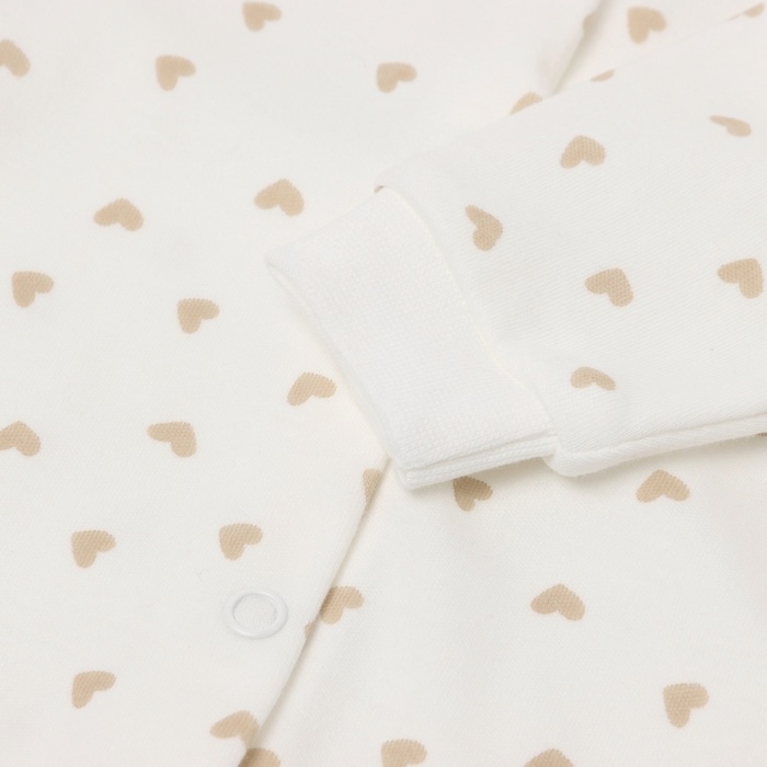 Комбинезон детский с открытыми ножками, цвет бежевый/сердечки, рост 68 см