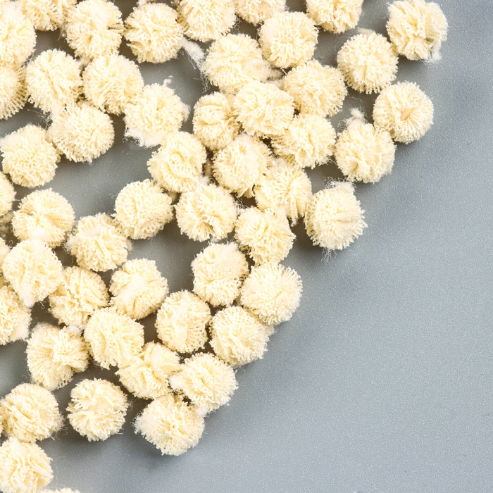 Набор деталей для декора &laquo;Бомбошки&raquo;, 100 шт., размер одной шт. &mdash; 1 см, цвет кремовый