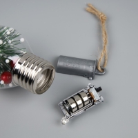 Елочный шар &laquo;Снежная хвоя&raquo; 9x5.5 cм, 1 LED, LR44x3 (в комплекте), свечение тёлое белое