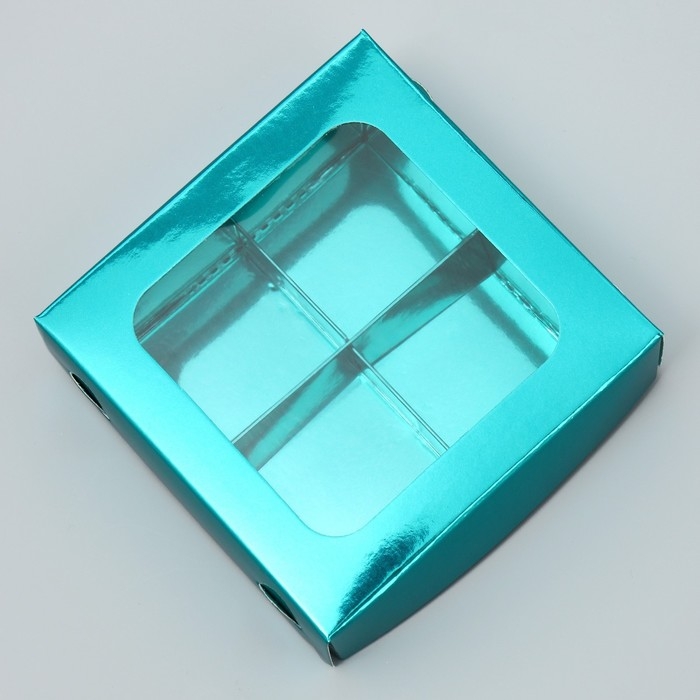 Коробка для конфет, кондитерская упаковка, 4 ячейки, &laquo;Голубая&raquo;, 10.5 х 10.5 х 3.5 см